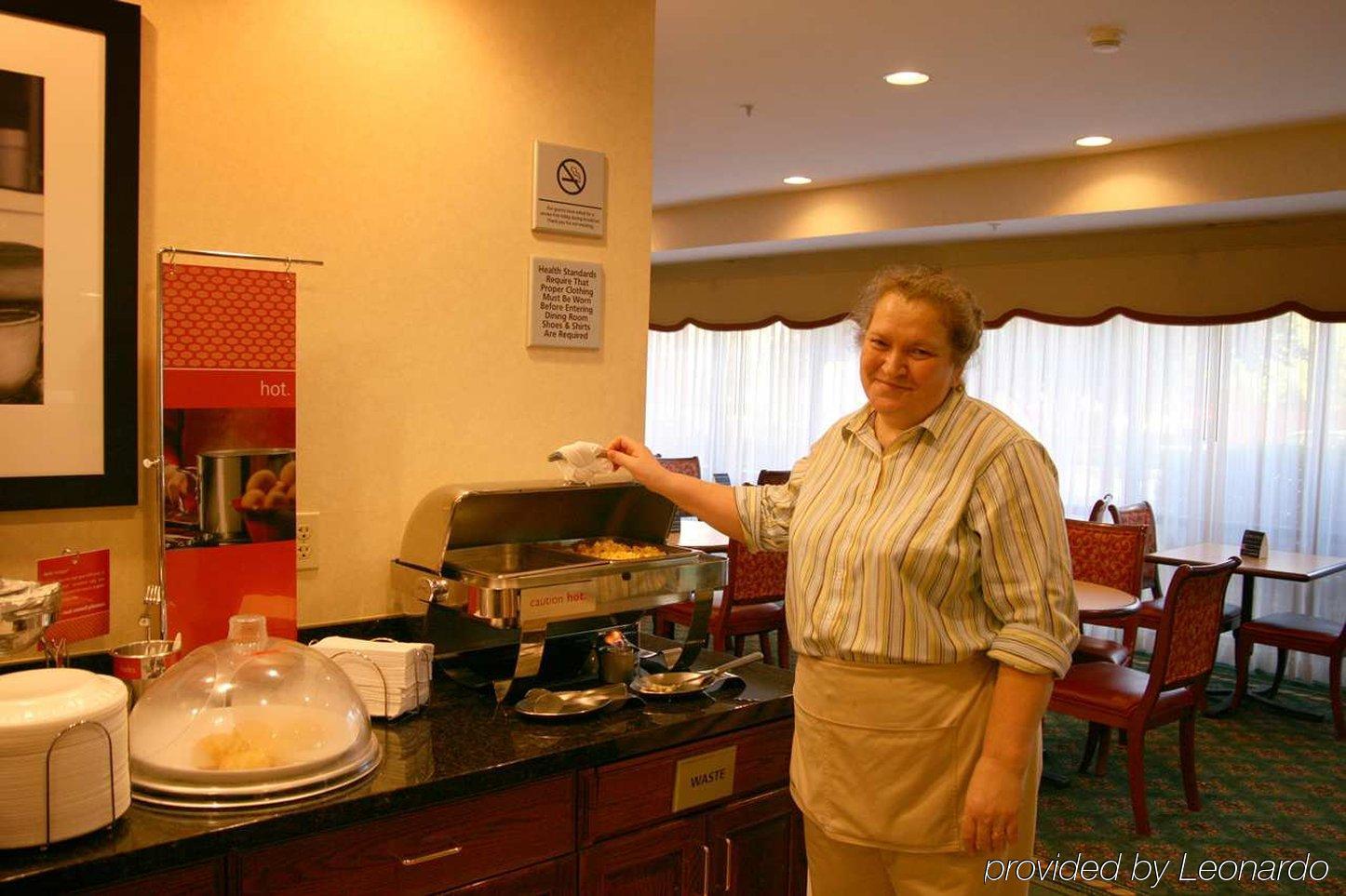 Hampton Inn Sacramento/Rancho Cordova Restoran fotoğraf